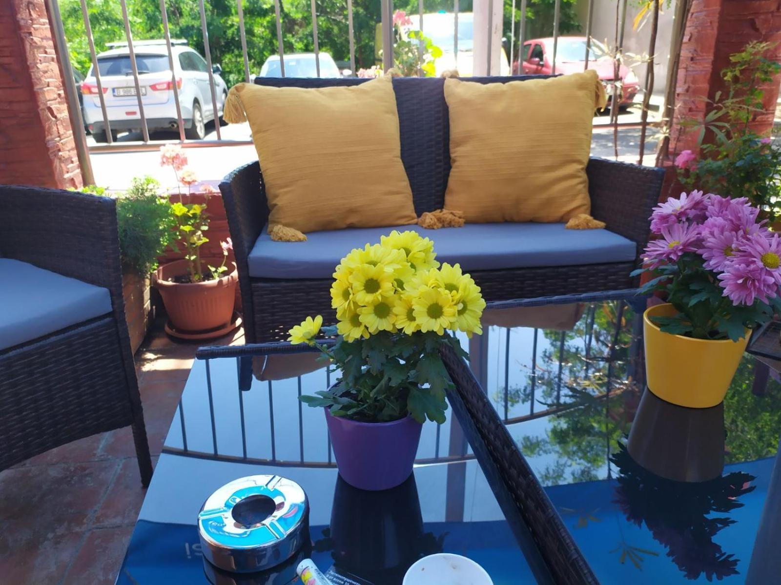 Adri Guest House เนเซบาร์ ภายนอก รูปภาพ